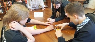 0iK7Fa-tdkoKtT9HwusxWUTTQao-4DoxzcjmFJabaDSwfQVF1BdGjGUWQYyk83SAzcqMNIzETS_1pE6KvRVLlJ-4